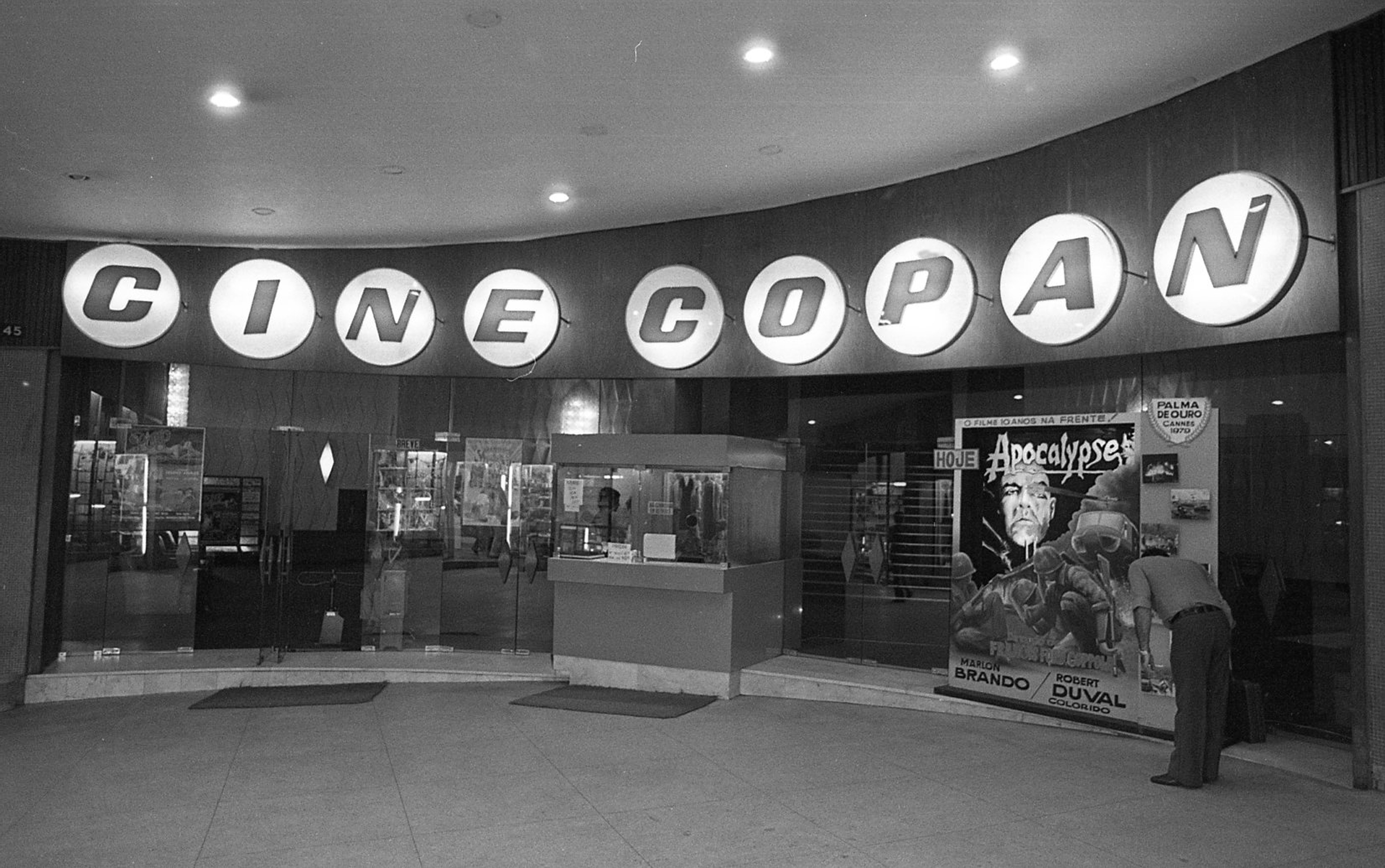 
Cine Copan, que foi ocupado por igreja evangélica, pode voltar a funcionar no icônico edifício do Centro de SP após 40 anos