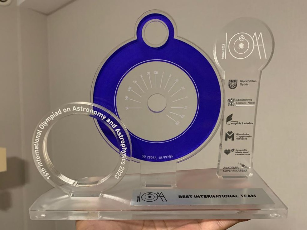 Prêmio da Olimpíada Internacional de Astronomia — Foto: Arquivo Pessoal