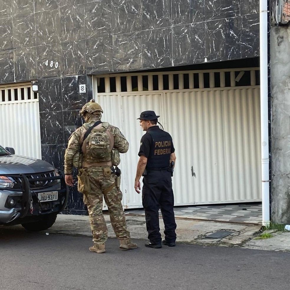 Operação ocorre na manhã desta quinta-feira (6) em Manaus. — Foto: Divulgação/PF