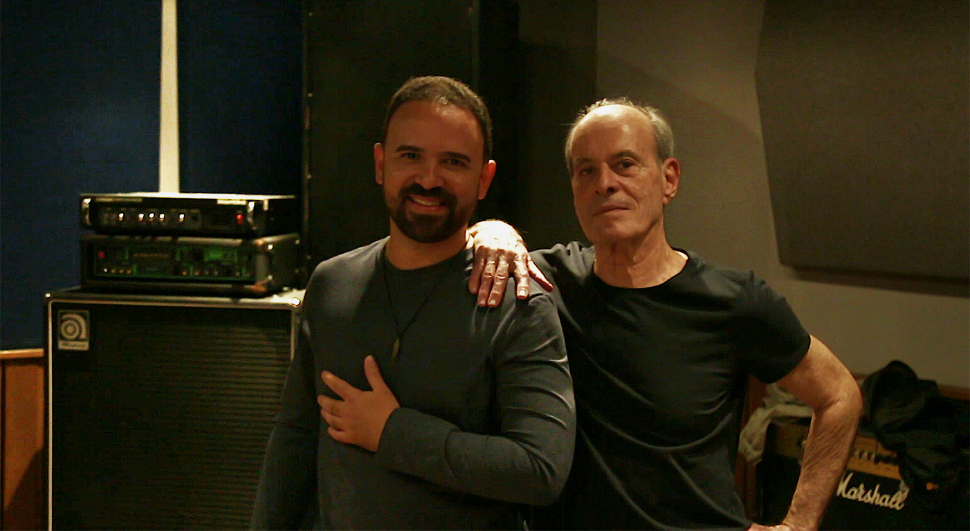Ney Matogrosso e Fabiana Cozza participam de álbum de André Morais