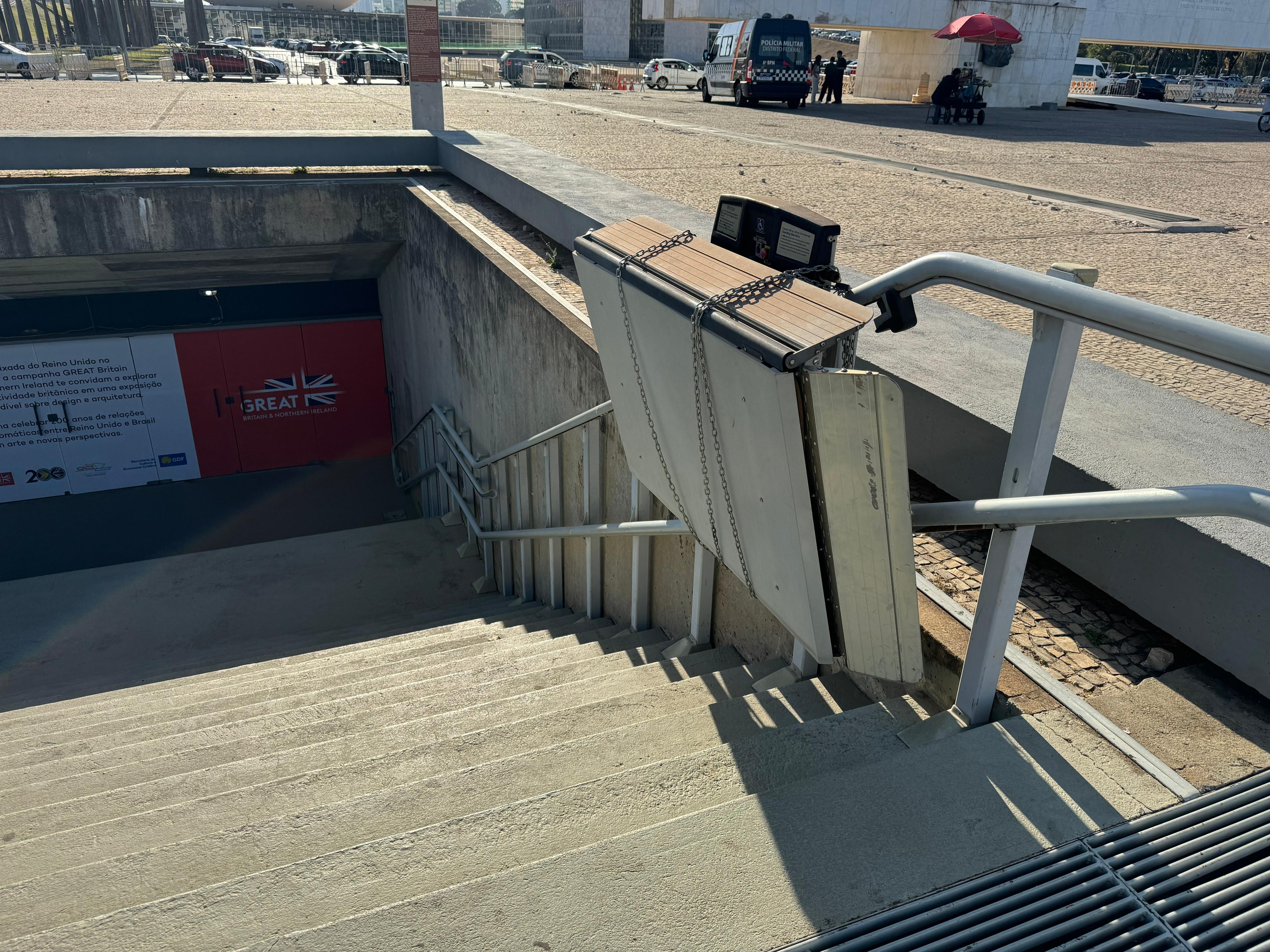 Elevador do Espaço Lúcio Costa não está funcionando na Praça dos Três Poderes. ? Foto: Fernanda Bastos/g1