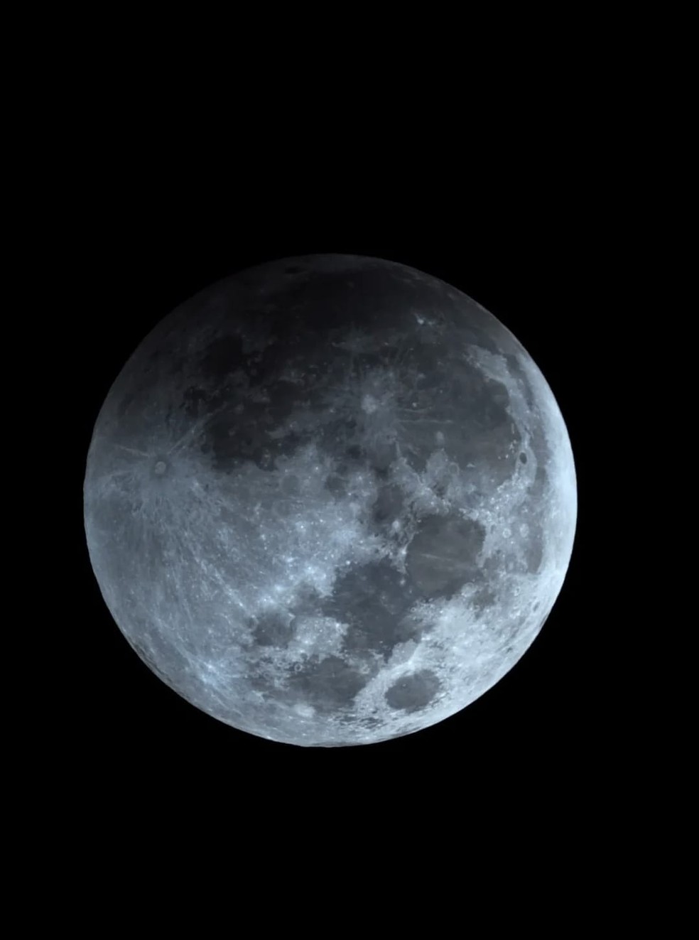 Eclipse total da lua teve ápice por volta das 3h58 da madrugada. — Foto: Associação Astronomica de Arcoverde