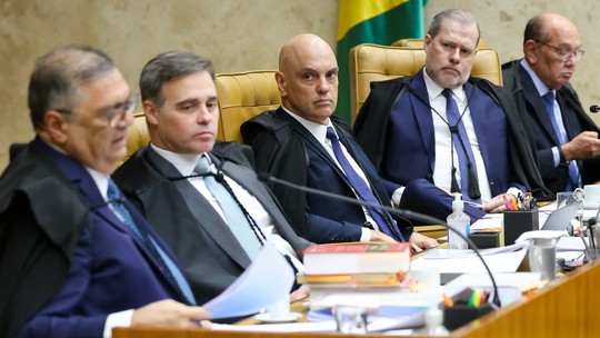 Ala de Moraes tenta ampliar foco da crise para relações de Vorcaro no STF