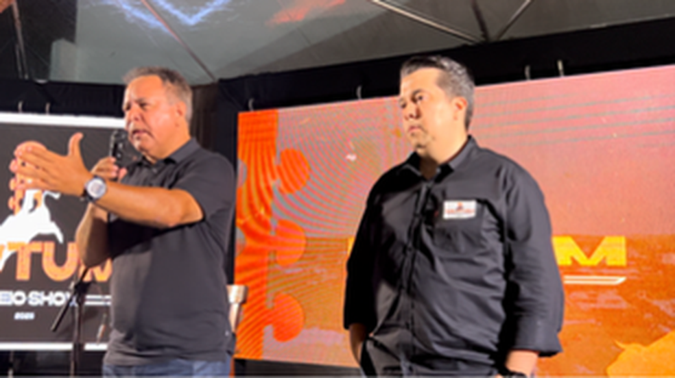 Os organizadores Thiago Cândido, Elson Ramos e Albanir Banna reforçam os agradecimentos a toda população. — Foto: Junior Nazário