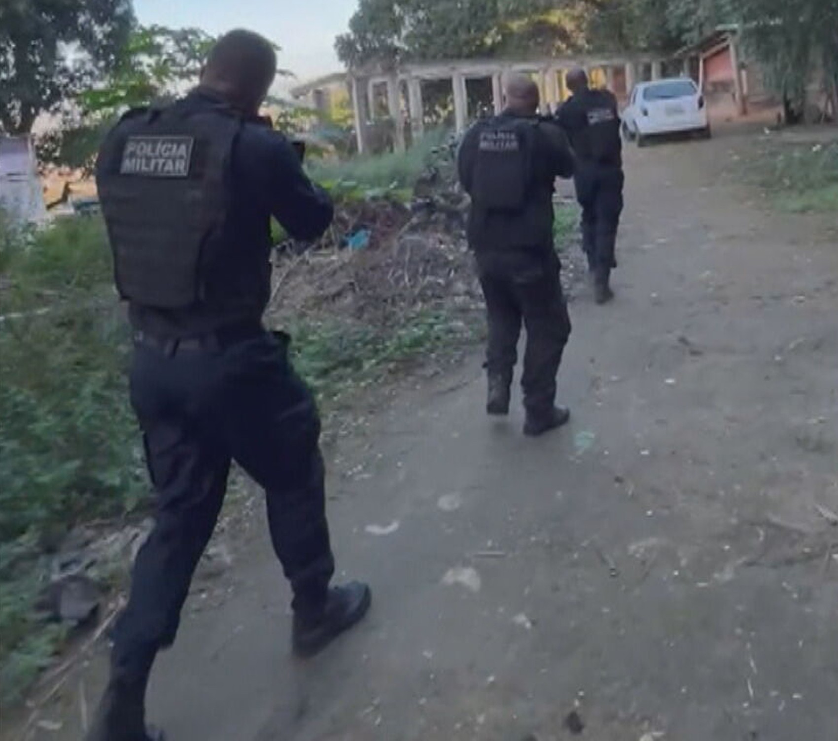 Operação no Complexo da Mangueirinha, em Duque de Caxias, deixa 4 suspeitos mortos
