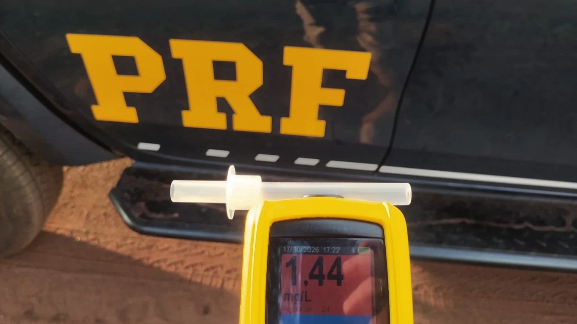 PRF flagra dois motoristas embriagados na BR-222, em Açailândia, no MA