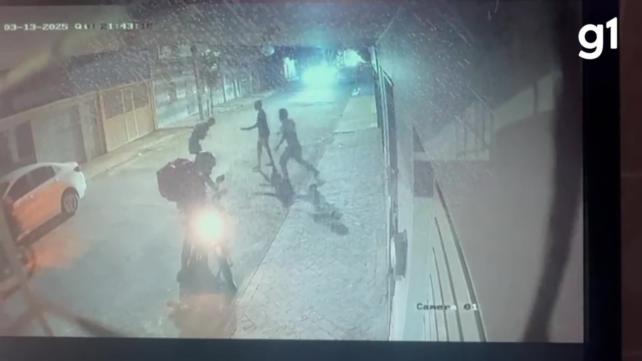 Vídeo mostra momento que jovem é esfaqueado durante briga em Ipatinga; amigo do namorado da vítima foi preso