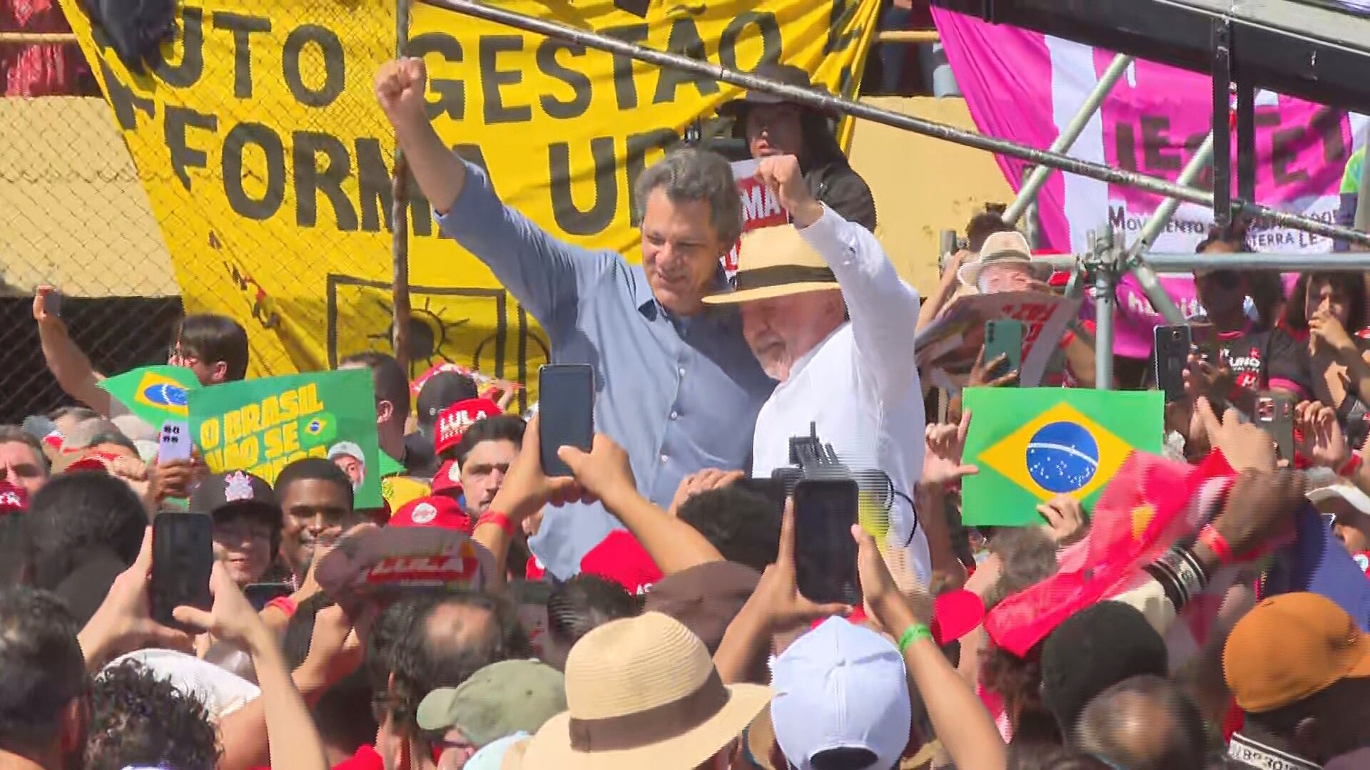 Haddad lança campanha ao governo de SP em comício de Lula em São Bernardo do Campo