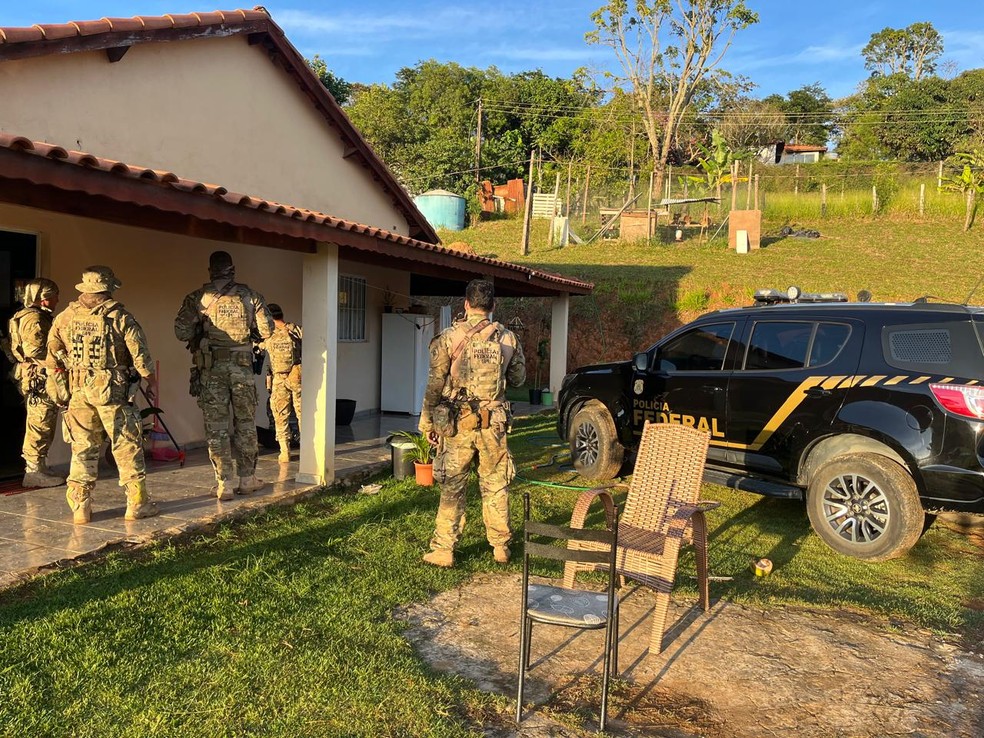 Momento da prisão do suspeito — Foto: SSP-BA