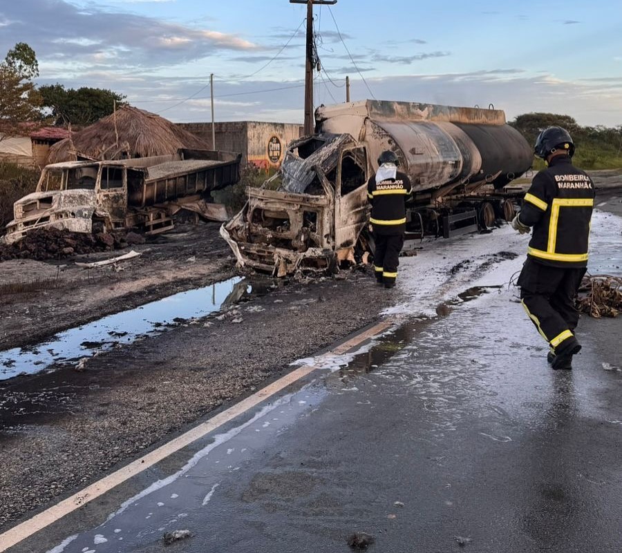 VÍDEO: Caminhão-tanque explode após colidir com caçamba na BR-402 no MA; motorista morre carbonizado