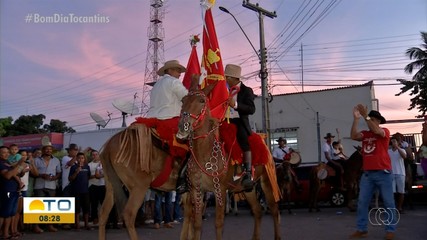 Foliões do Divino Espírito Santo estão na estrada para anunciar a ressureição de Jesus
