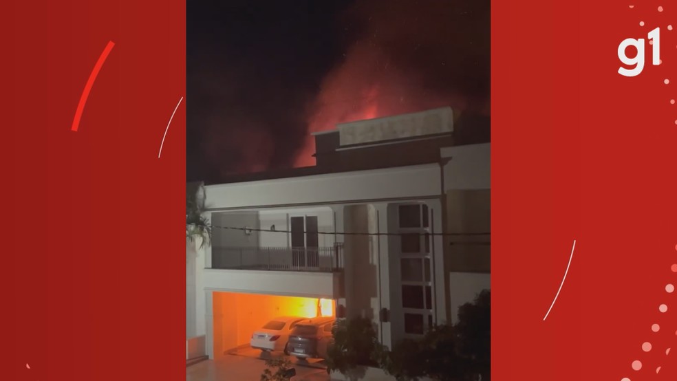 Babá e bebê morrem em incêndio em casa dentro de condomínio de luxo em Maringá — Foto: Reprodução