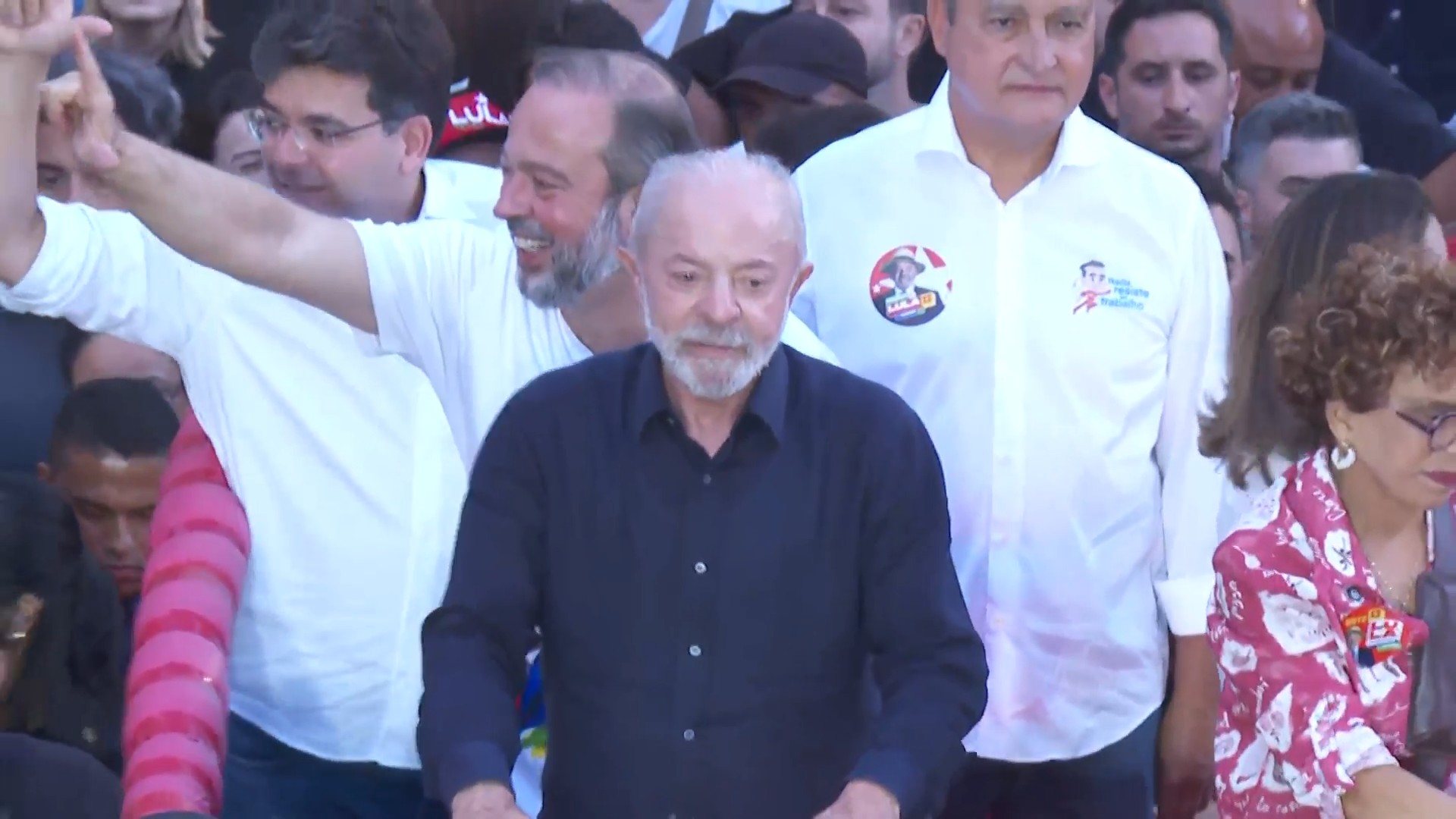 Lula reúne apoiadores em ato no Centro de BH nesta quarta-feira