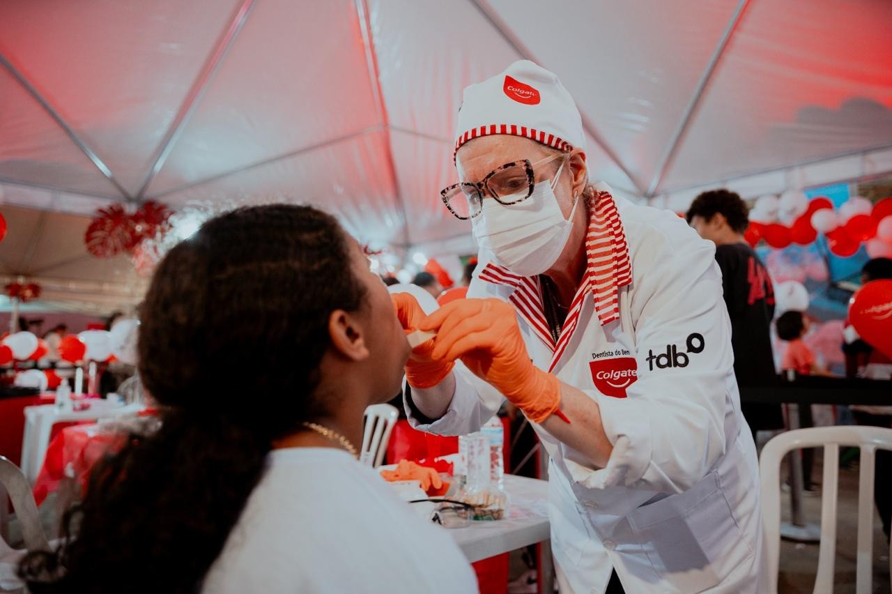 ONG seleciona adolescentes para tratamento odontológico gratuito em Salvador; veja como participar