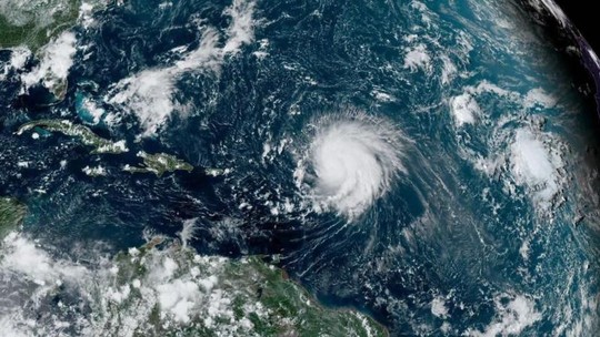 Atlântico pode ter até 7 grandes furacões e mais 6 menores até novembro - Foto: (NOAA/GETTY IMAGES via BBC)