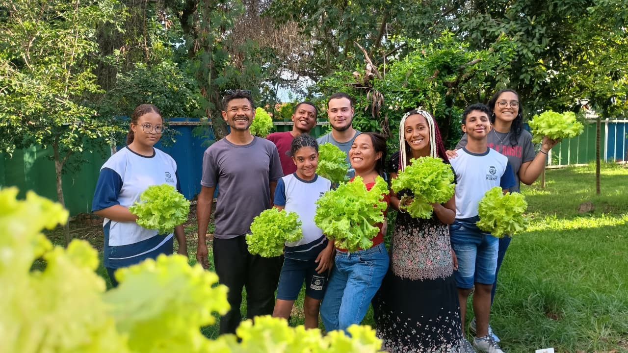Projeto AGUAR leva horta comunitária para escolas de Resende