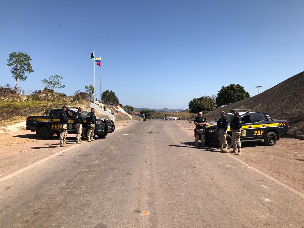 Exército brasileiro reforça segurança na fronteira com a Venezuela