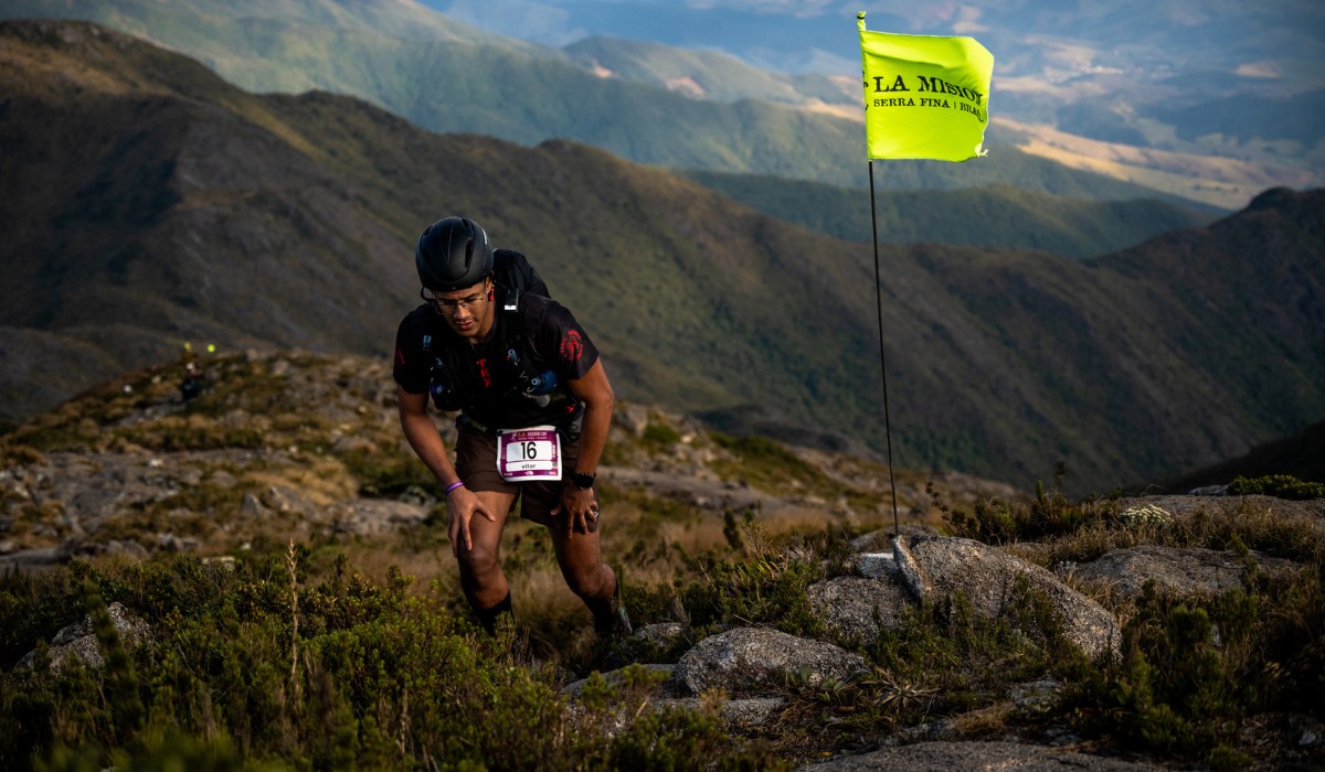 Entre plantões de 24h e treinos, bombeiro do interior de SP corre 110 km em prova de montanha