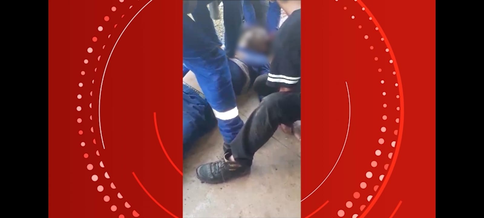 Vídeo: Funcionário da Emurb passa mal e precisa ser reanimado por colegas; estado é grave