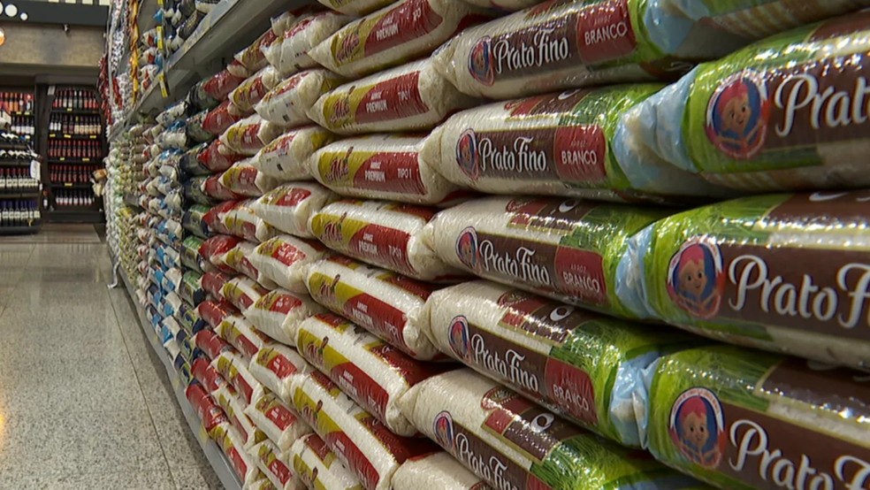 Produtos devem ter preços claros para o consumidor em lojas e em supermercados — Foto: Valdinei Malaguti/EPTV