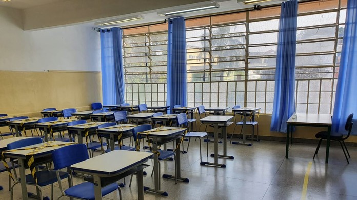 Conselhos que representam 37% das escolas municipais de São Paulo rejeitam  reabrir em outubro - 01/10/2020 - Educação - Folha