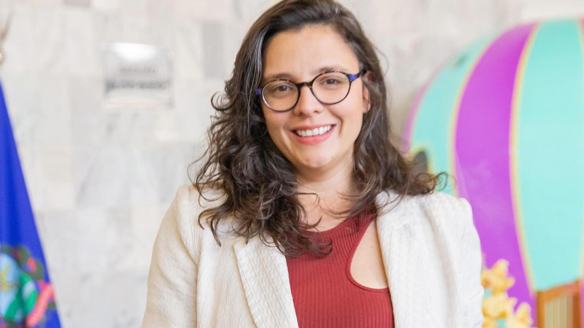 Secretária se licencia para assumir cargo de vereadora no lugar de Bigodini, em Ribeirão Preto