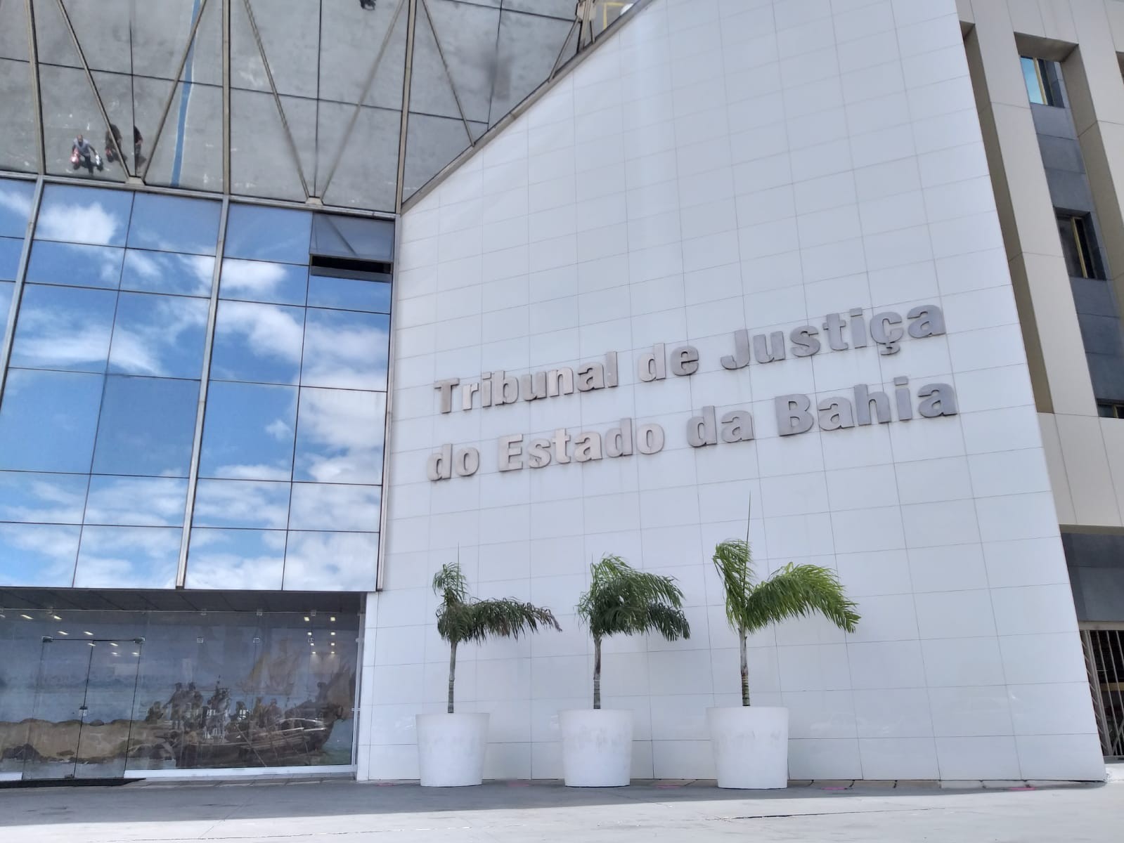 Defesa usa comando oculto para tentar influenciar inteligência artificial do TJ-BA em pedido de habeas corpus