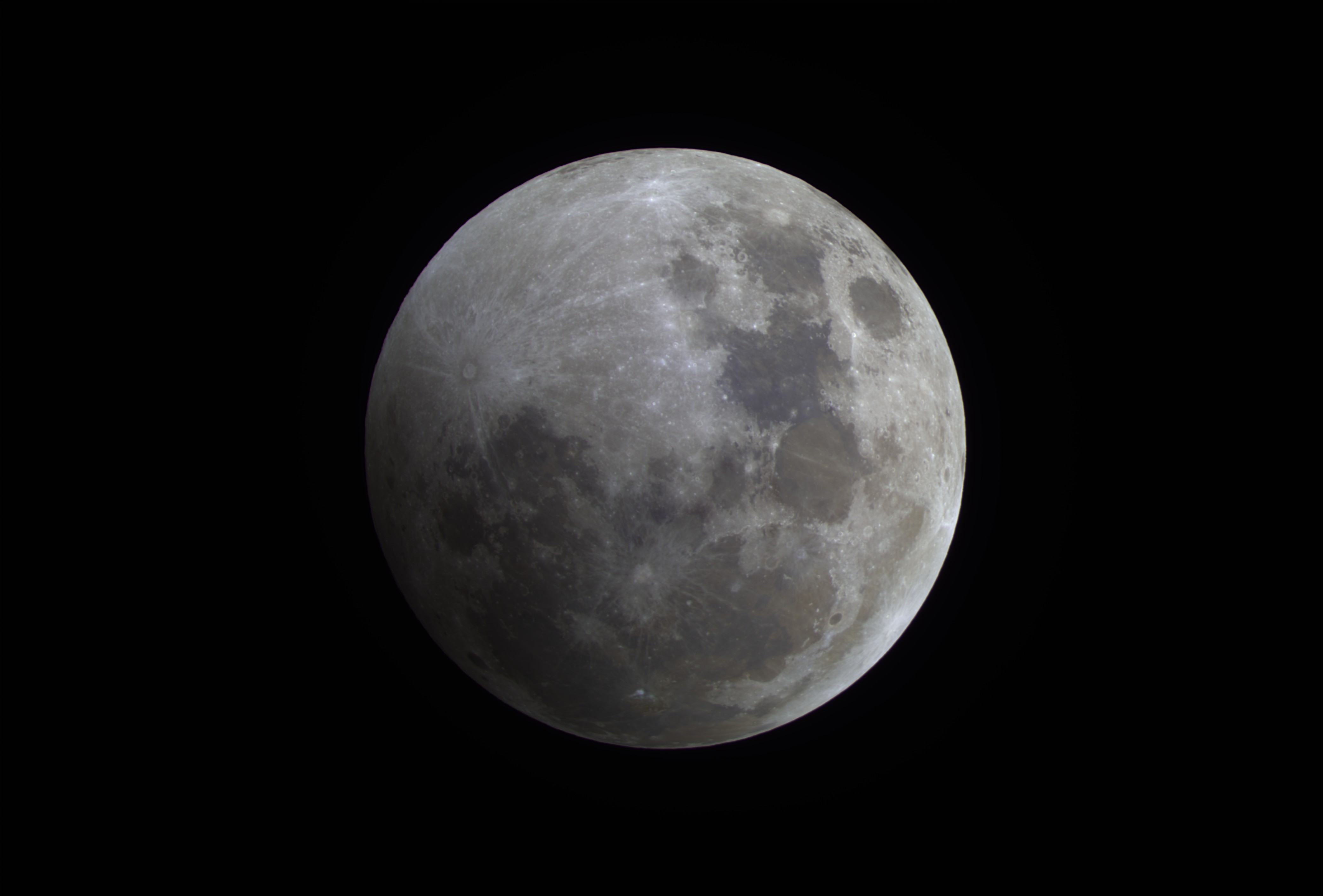 Fotos foram feitas com uso de um telescópio e uma câmera específica para astrofotografia. — Foto: Jhenifer Nascimento