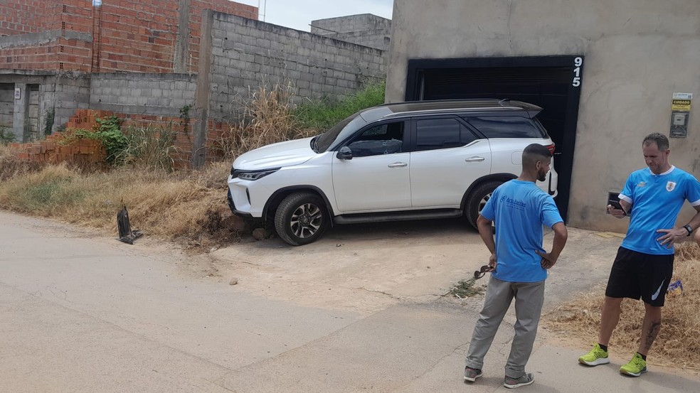 Fabíola foi morta quando chegava na casa onde morava — Foto: Jadiel/Blog do Sigi Vilares