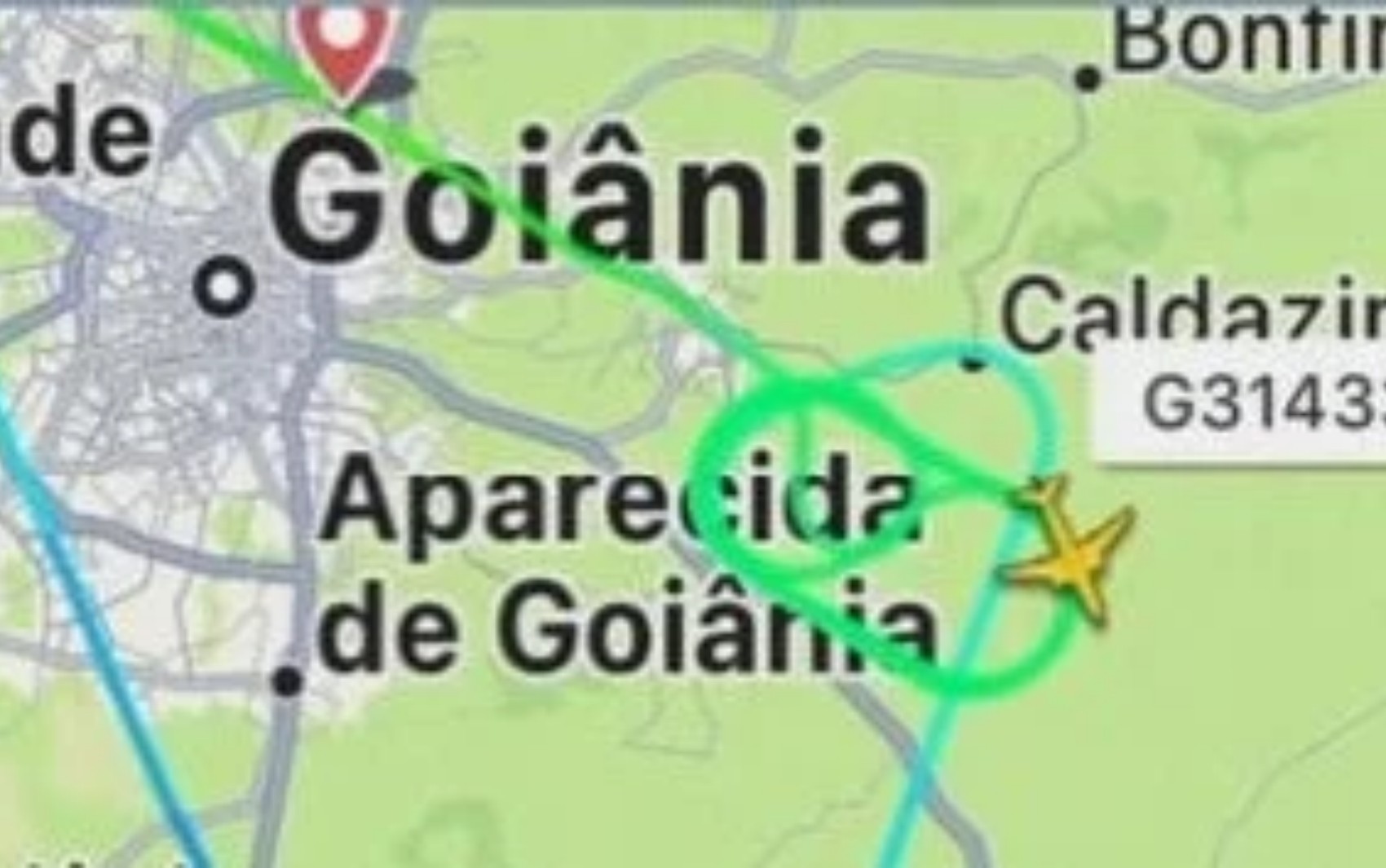 Passageiro de avião com 180 pessoas que fez pouso de emergência em Goiânia diz que aeronave perdeu altitude após ouvir barulho ‘assustador’ 