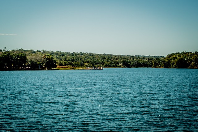 Jovem morre afogado após mergulhar em lago de MT 