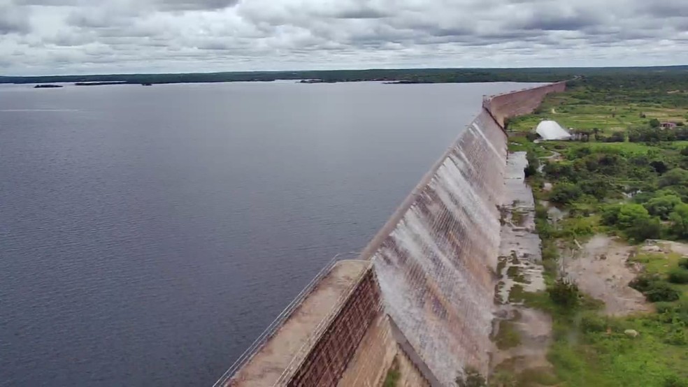 Vista aérea da Barragem de Umari