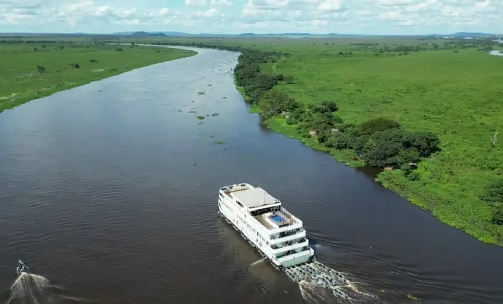 ✅ Clique aqui para seguir o canal do g1MT no WhatsApp Segundo o boletim, este mês de fevereiro está entre os piores do histórico em alguns locais importantes da calha principal do rio Paraguai — Foto: Gui Costa Leite/PGI Play