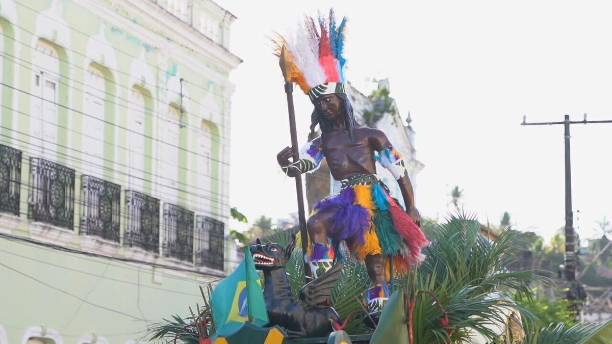 Comemoração da Independência da Bahia tem caboclos indígenas como ...