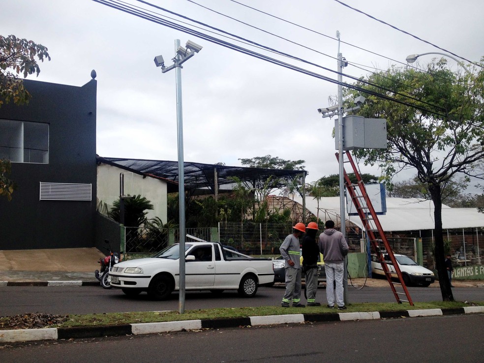 Ministério Público Estadual abre inquérito para apurar supostas  irregularidades na instalação de radares na SP-294, Presidente Prudente e  Região