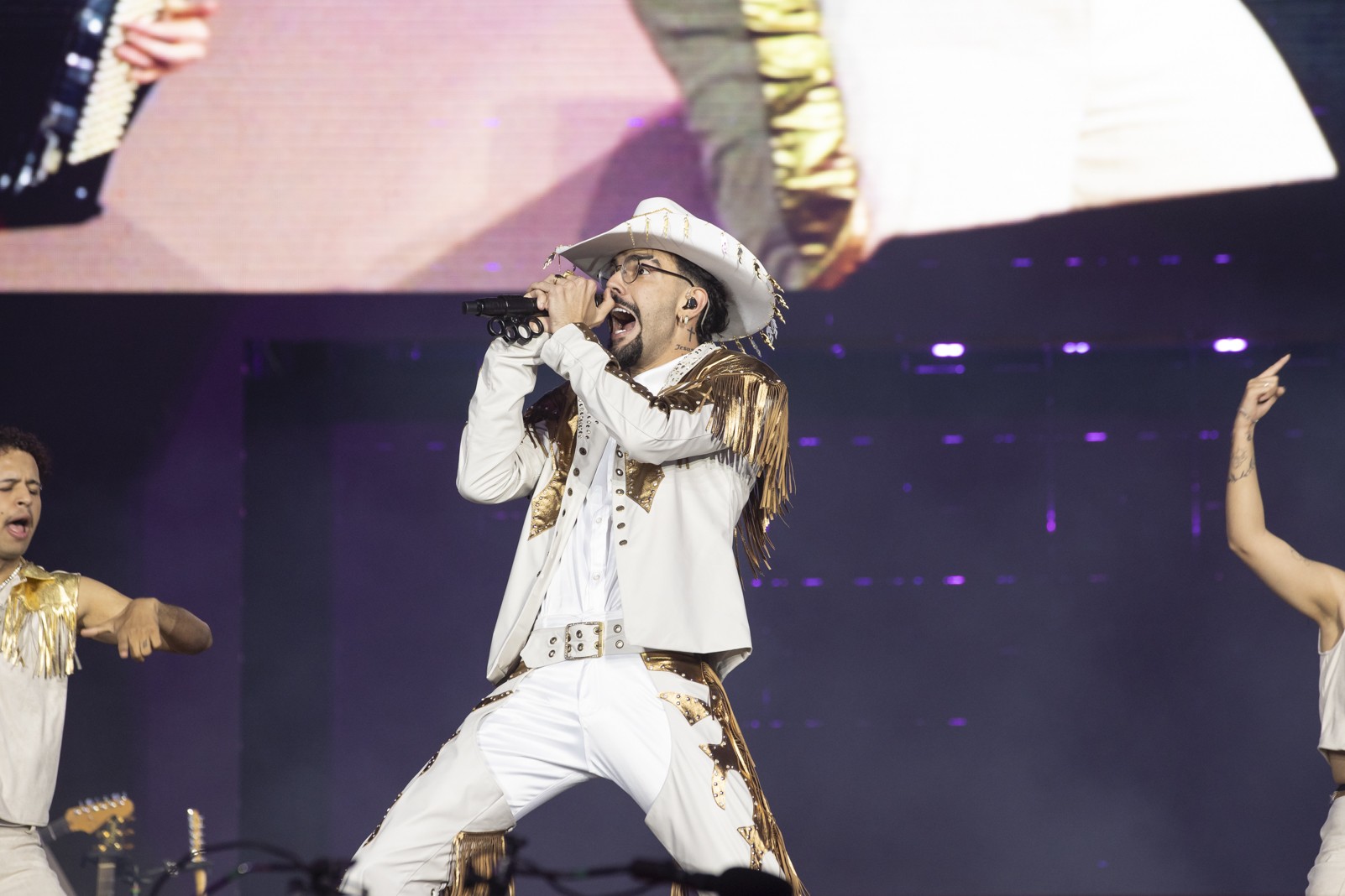 Luan Pereira, Art Popular e Festival do Morango são atrações do fim de semana no Vale; veja agenda cultural