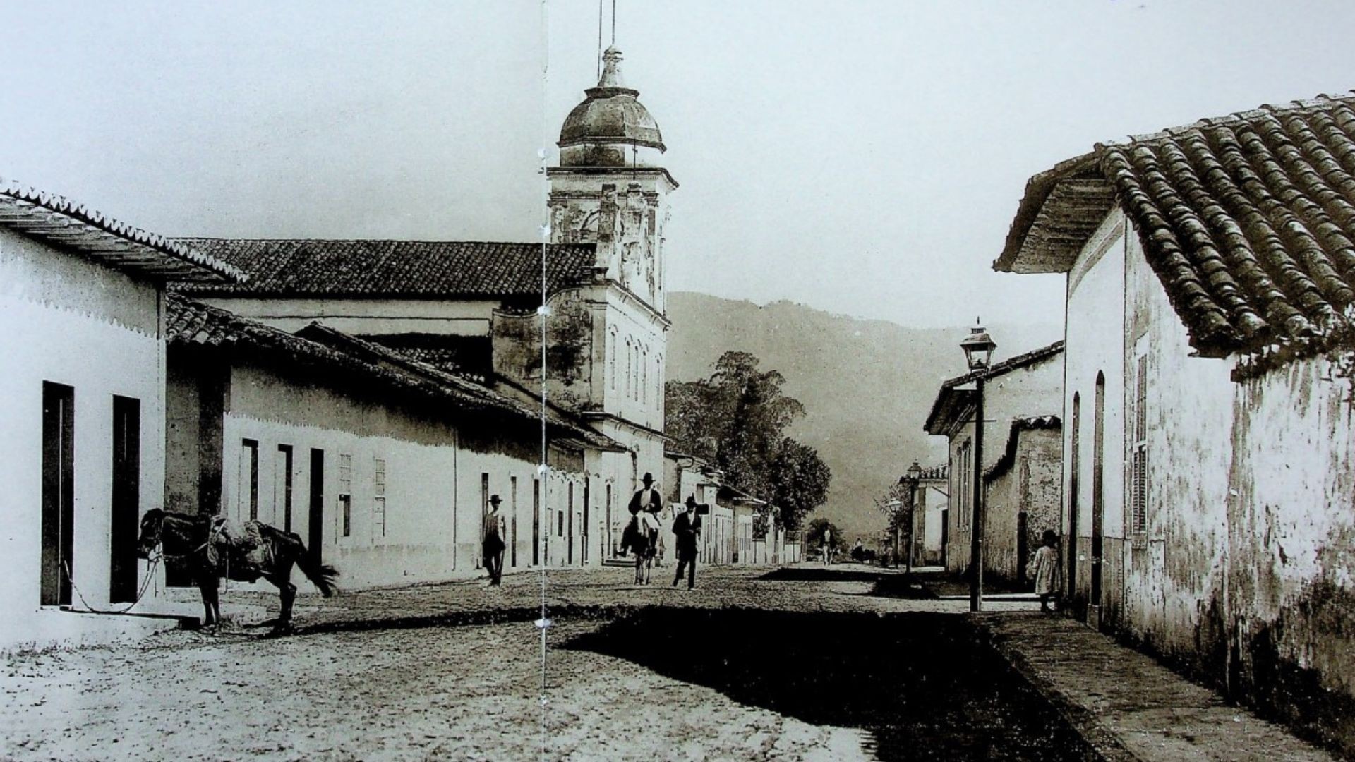 Caminhos de Mogi: vila, caminho real e expansão 