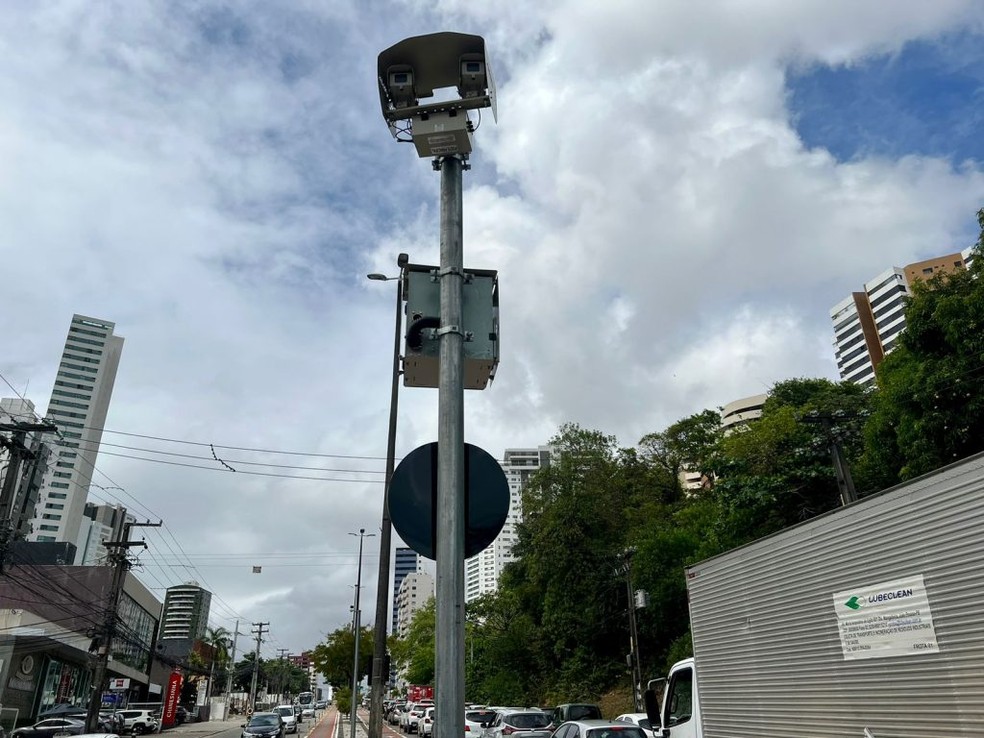 Radar de fiscalização eletrônica na Avenida Ruy Carneiro, em João Pessoa — Foto: Semob-JP/Divulgação