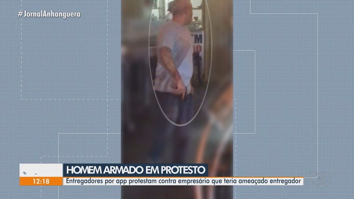 Homem Armado é Filmado Ameaçando Entregadores Por Aplicativo Durante Protesto Em Porta De Bar 6463