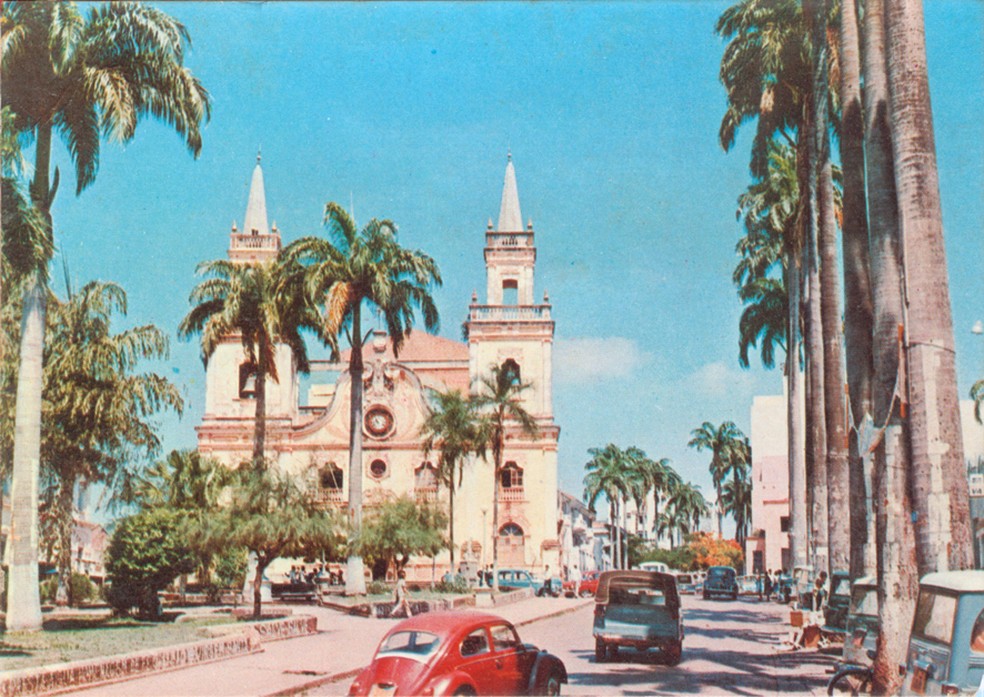 Catedral do Senhor Bom Jesus de Cuiabá na década de 60 — Foto: Arquivo pessoal