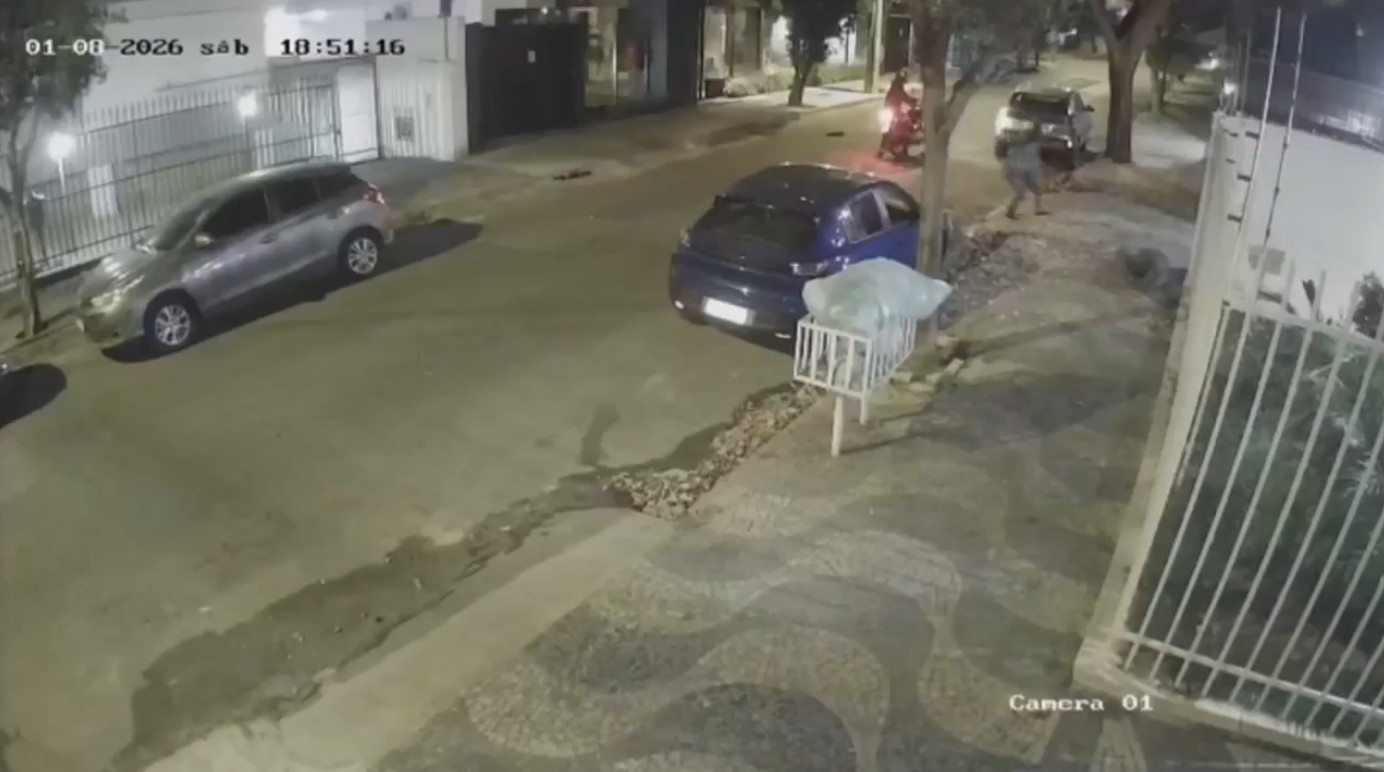 VÍDEO: vereador de BH é assaltado e tem carro roubado