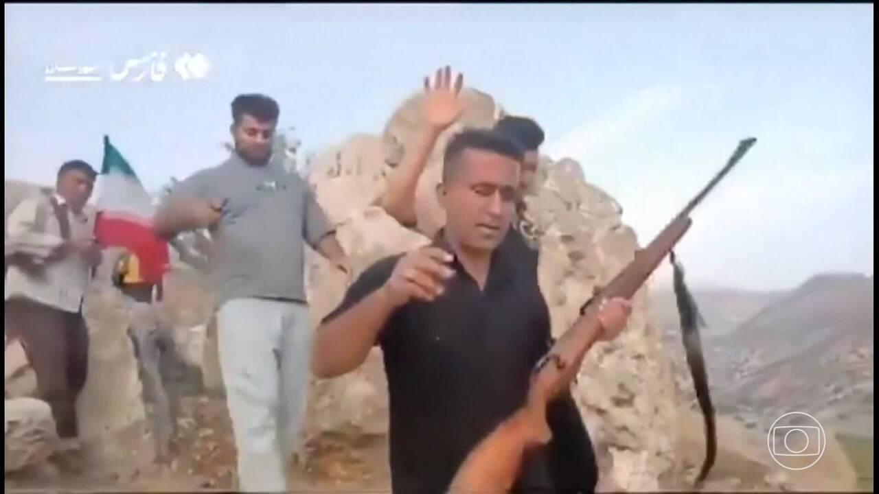 Trump confirma que piloto americano foi resgatado: 'são e salvo'