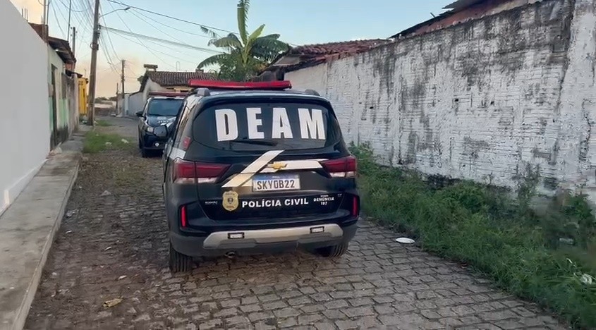 Homem é preso suspeito de tentativa de feminicídio, em João Pessoa 