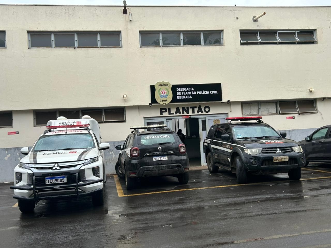 Monitorados por tornozeleira eletrônica são presos por violar medidas judiciais em Uberaba