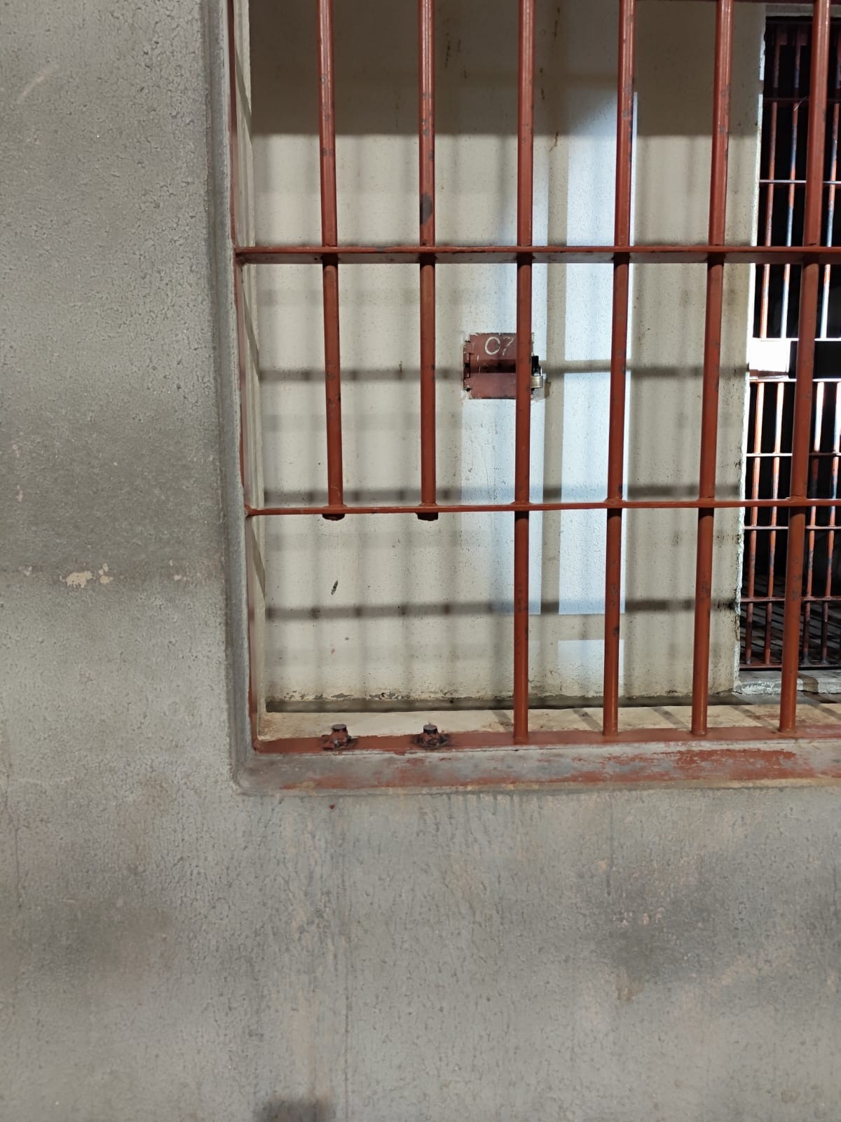 Detentos escapam da Penitenciária José Edson Cavalieri em Juiz de Fora