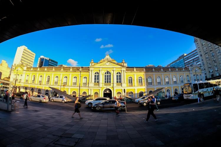 Confira o que abre e o que fecha no feriado de Finados em Porto Alegre 