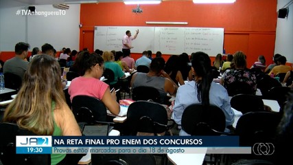 Candidatos reforçam estudos e esperam aprovação no 'Enem dos Concursos'; confira