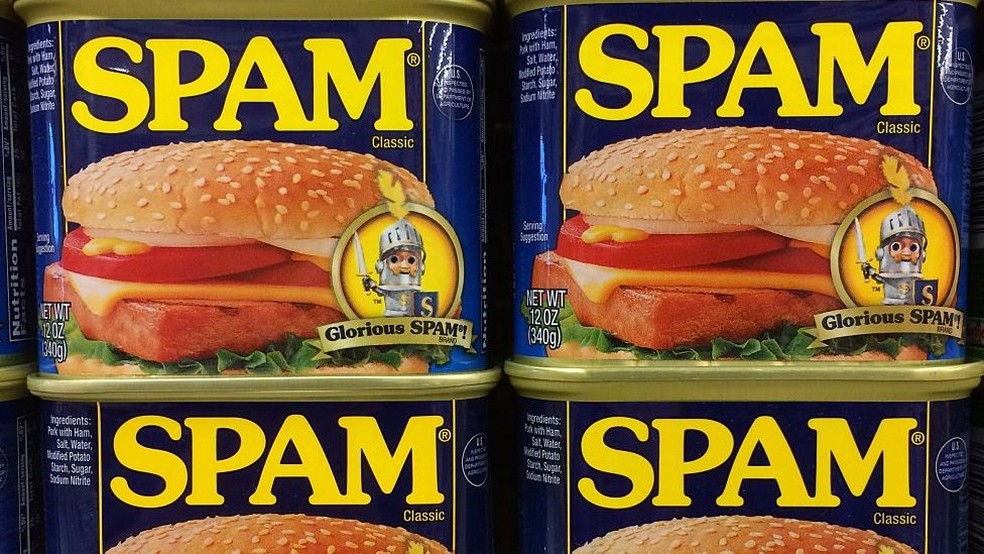 Spam se popularizou durante a Segunda Guerra, quando foi usado para alimentar das tropas americanas a civis europeus — Foto: Getty Images via BBC