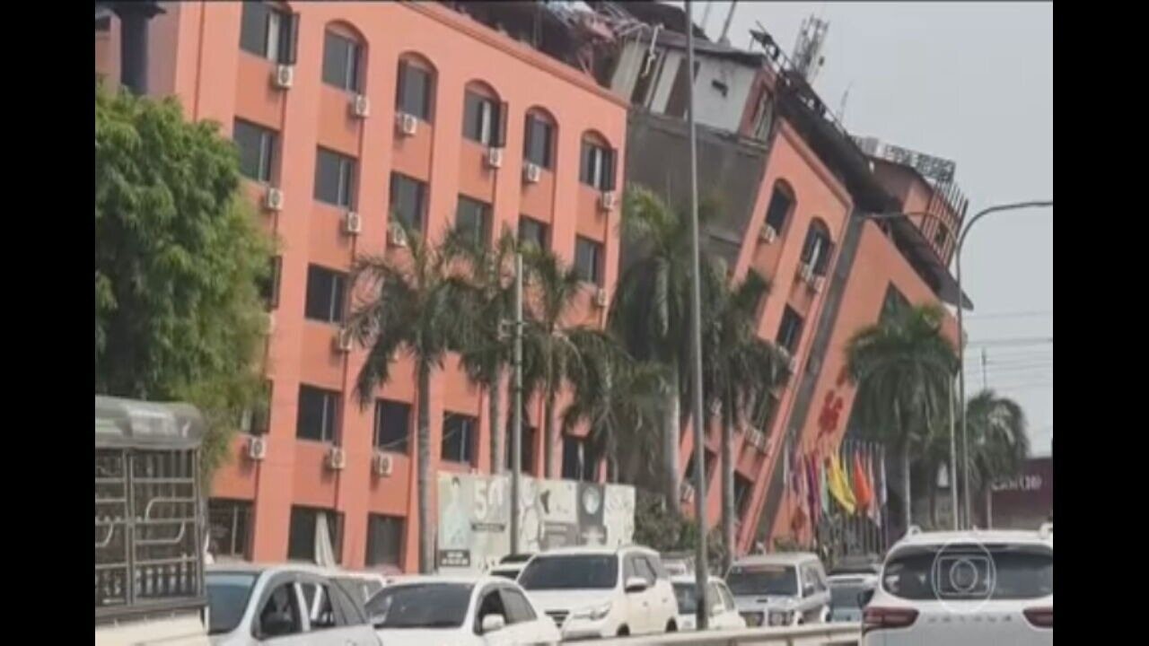 Brasileiros denunciam detenção migratória desumana nos EUA