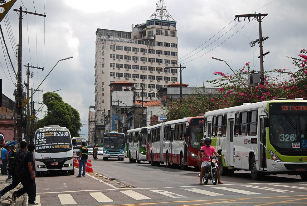 Ônibus de Jundiaí receberão reforços nos dias de jogos da seleção